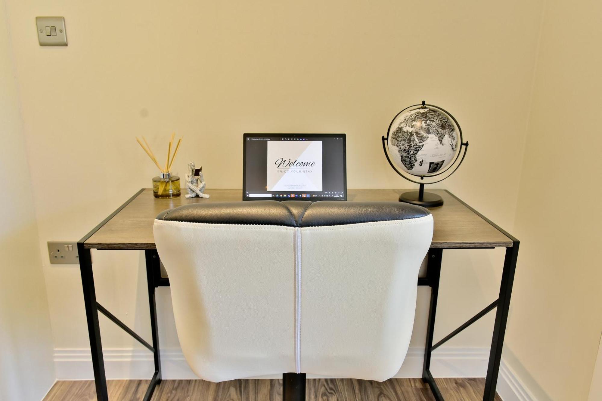 Stunning Apartment Near Citycentre & Oracle Reading Esterno foto