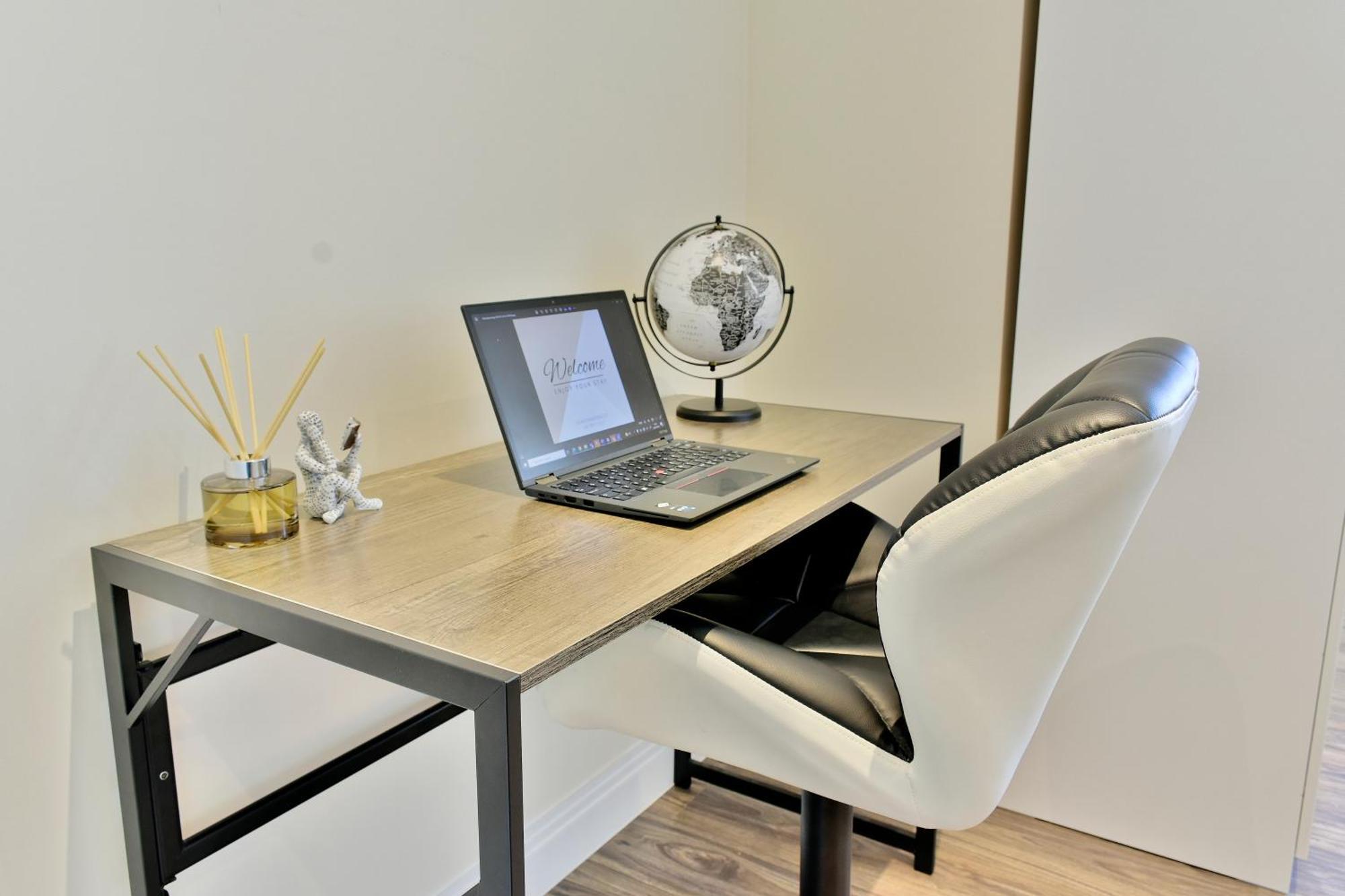 Stunning Apartment Near Citycentre & Oracle Reading Esterno foto
